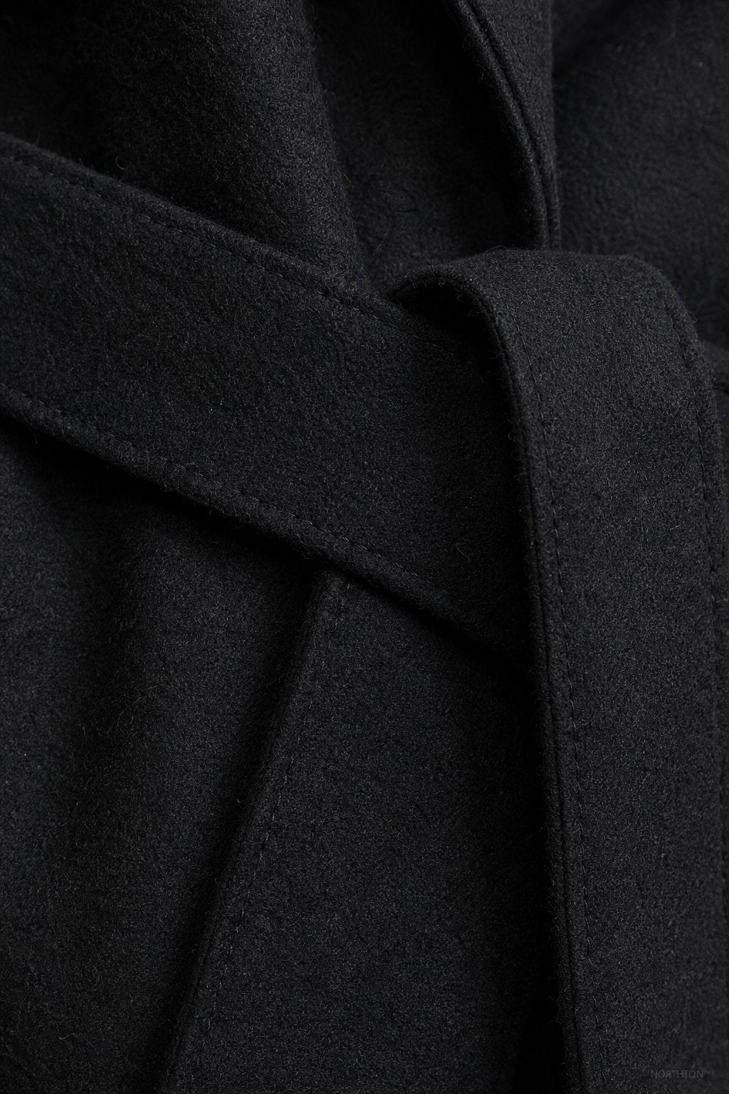 Camel-Hair Long Pointed Coat in Black