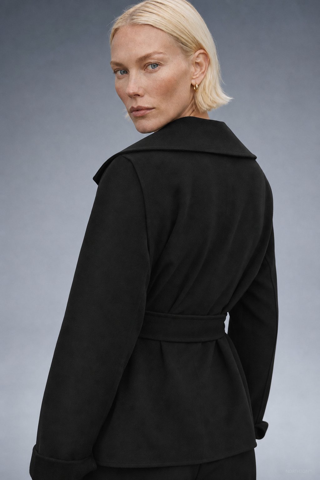Camel-Hair Long Pointed Coat in Black