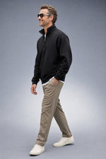 Chadsworth Half-Zip Gym Pullover in Black