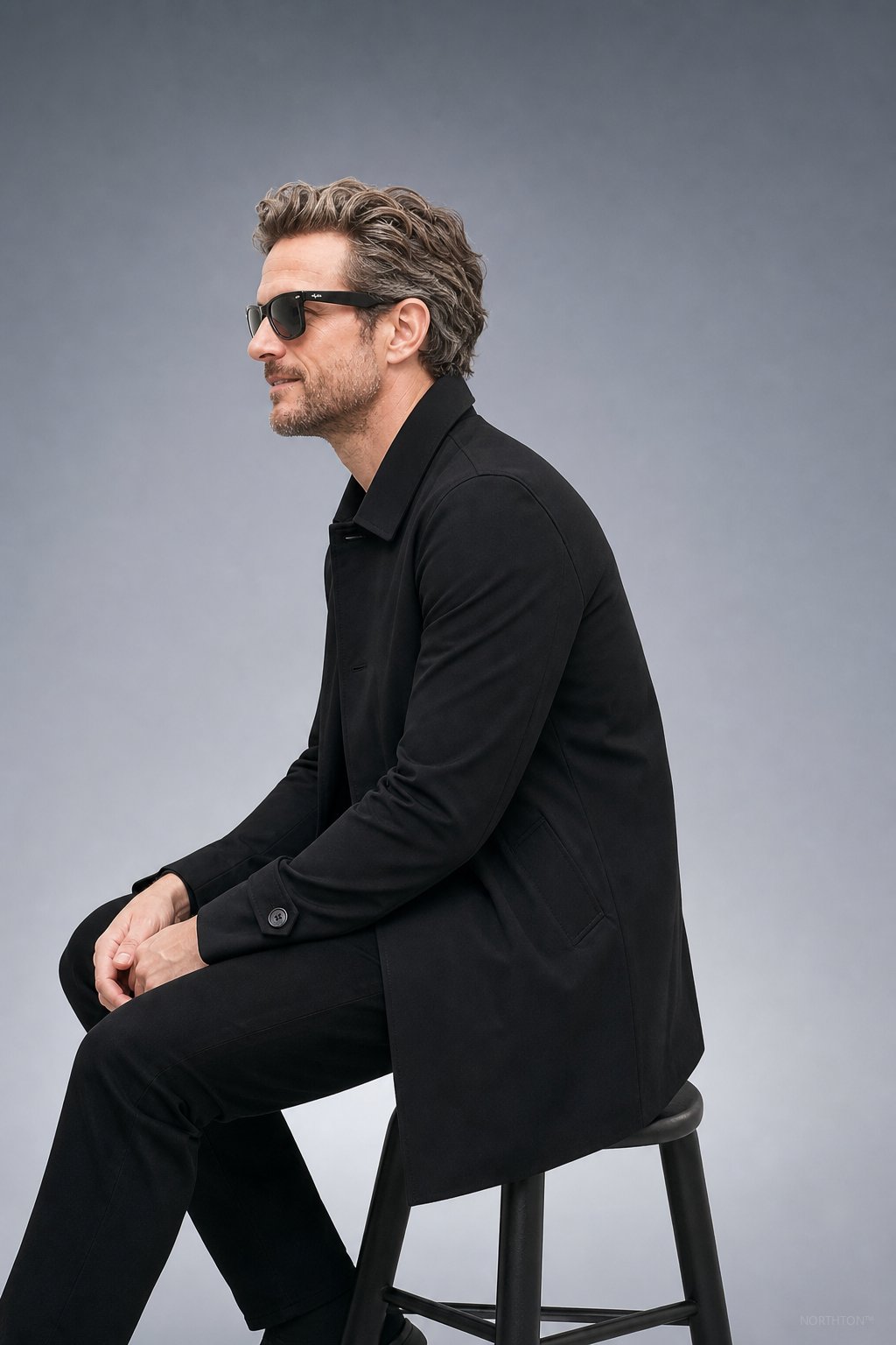 Galway Windbreaker in black