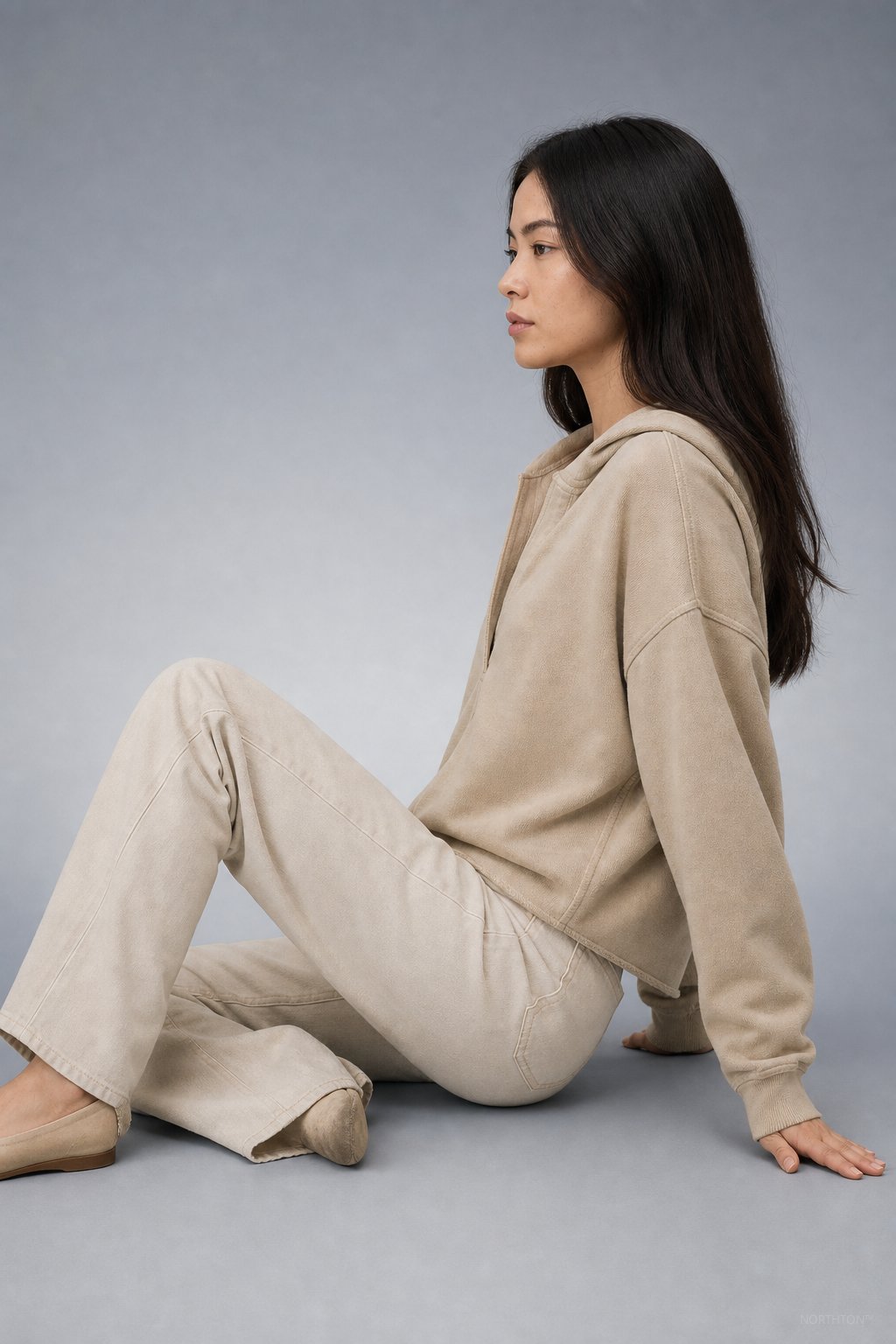 Weekender Comfort Hoodie in Beige